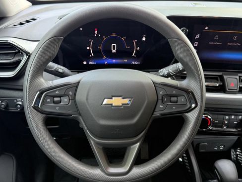 Used 2026 Chevrolet TrailBlazer LS w/ LS Convenience Package FWD image 16