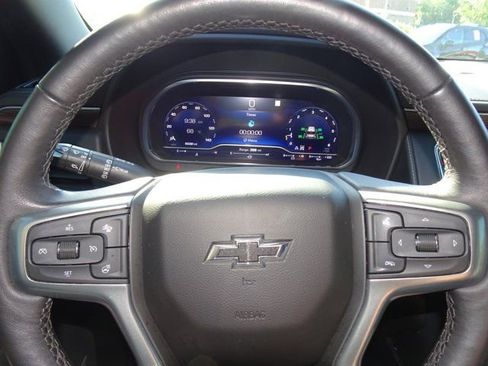 Used 2022 Chevrolet Tahoe Z71 w/ Luxury Package image 22