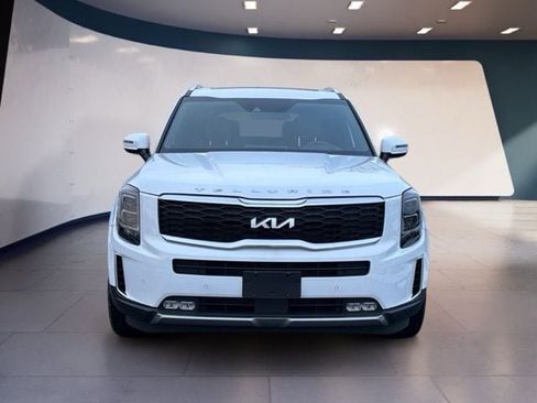 Used 2022 Kia Telluride SX w/ SX Prestige Package image 8