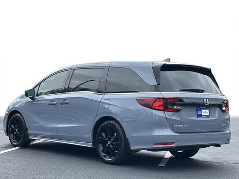 Used 2024 Honda Odyssey Sport image 26