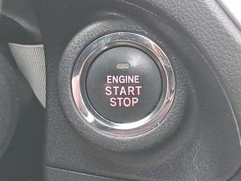 Used 2019 Subaru Forester Limited image 23