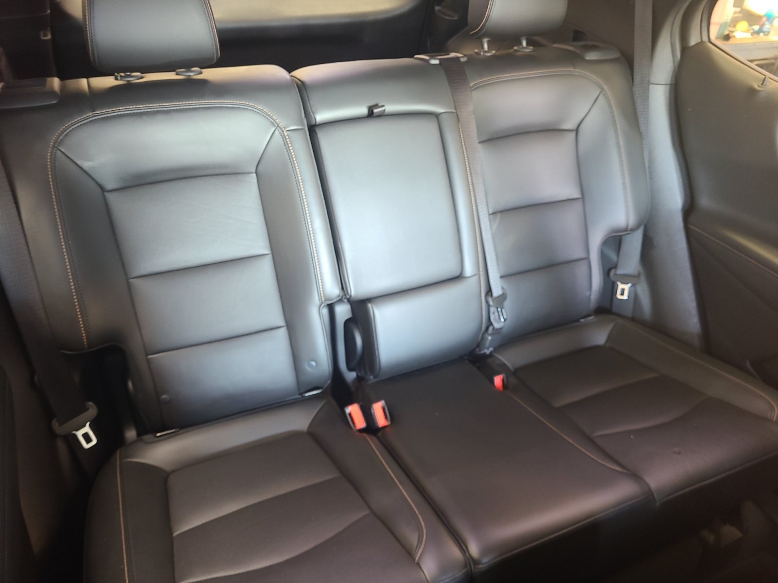 Used 2018 Chevrolet Equinox Premier FWD image 18