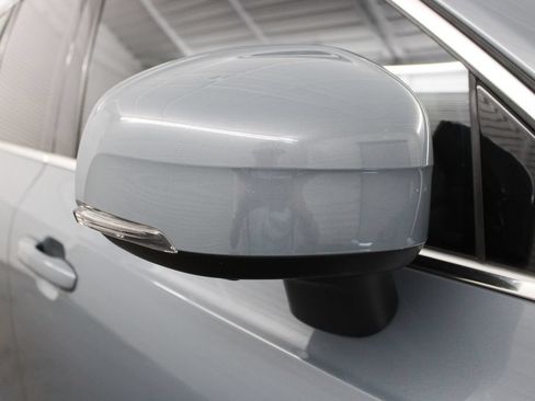 Certified 2023 Volvo XC90 B6 Plus w/ Protection Package Premier AWD/4WD image 13