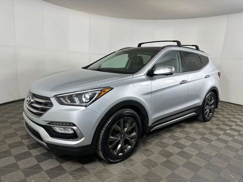 Used 2017 Hyundai Santa Fe Sport image 7