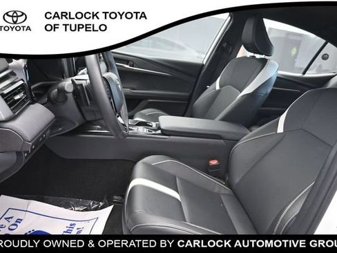 Used 2026 Toyota Camry SE FWD image 20