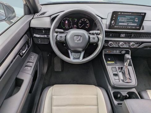 Used 2024 Honda CR-V Sport Touring image 17