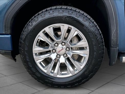 Used 2024 GMC Sierra 1500 Denali w/ Technology Package image 11