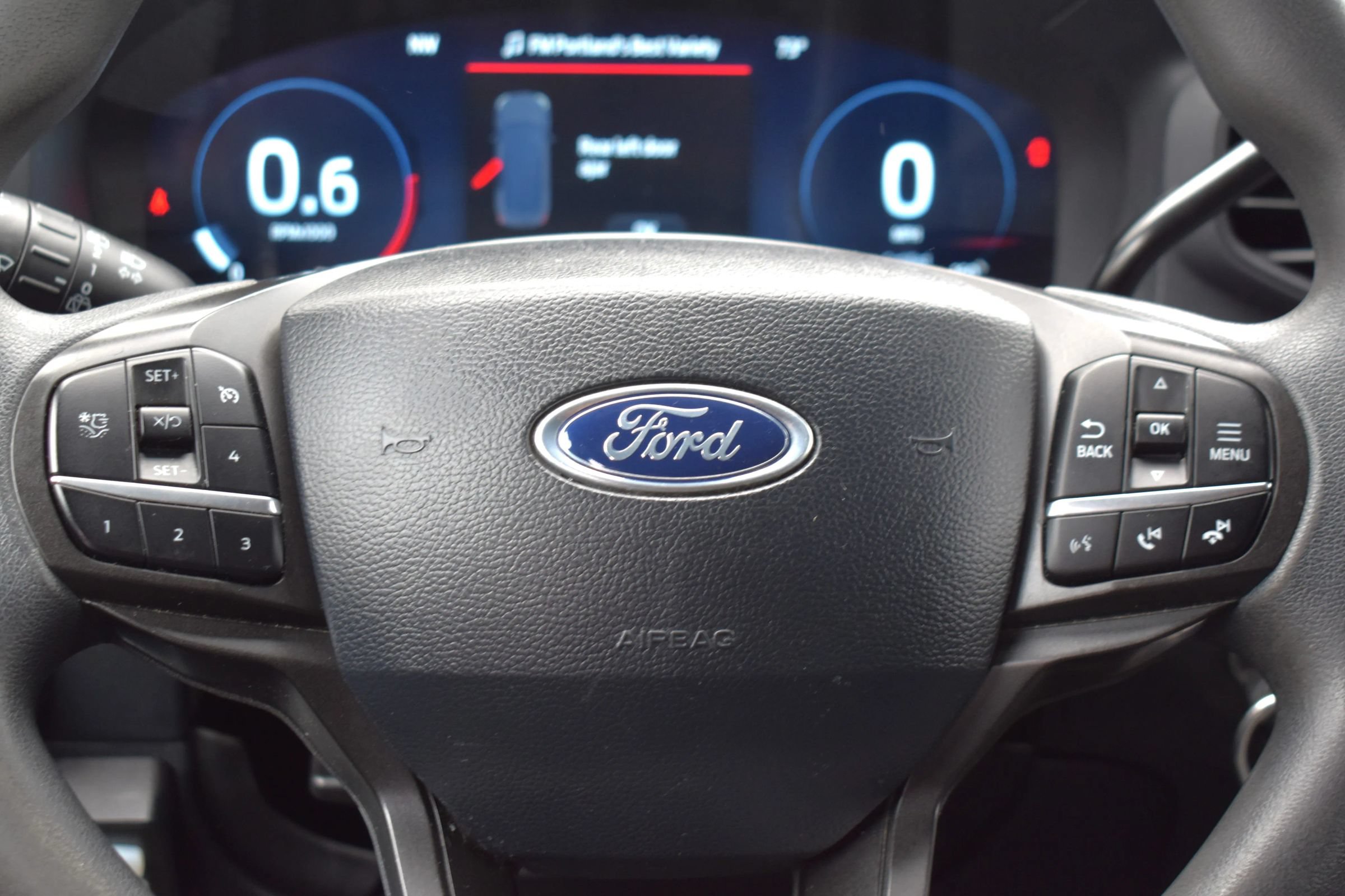 Used 2025 Ford Explorer 4WD Police Interceptor image 21