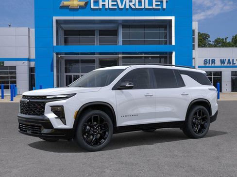 New 2026 Chevrolet Traverse RS image 2