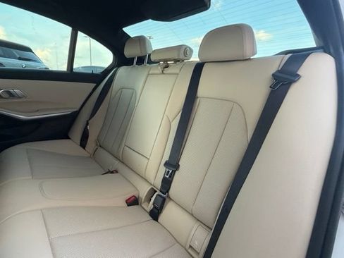 Used 2023 BMW 330i Sedan w/ Driving Assistance Package RWD image 28