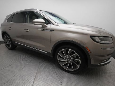 Used 2021 Lincoln Nautilus Reserve w/ Equipment Group 202A AWD/4WD image 37