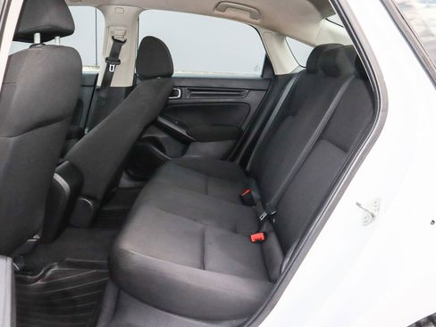 Used 2022 Honda Civic LX image 8