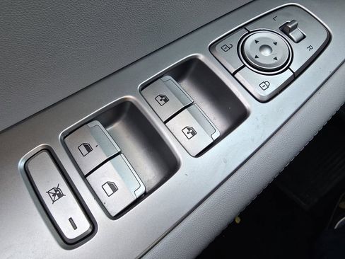 Used 2020 Hyundai Palisade SE image 22