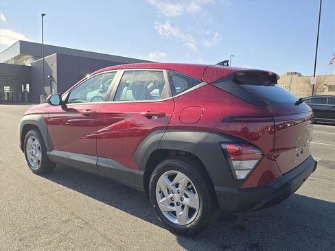 New 2026 Hyundai Kona SE image 5
