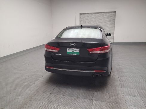 Used 2017 Kia Optima LX FWD image 7
