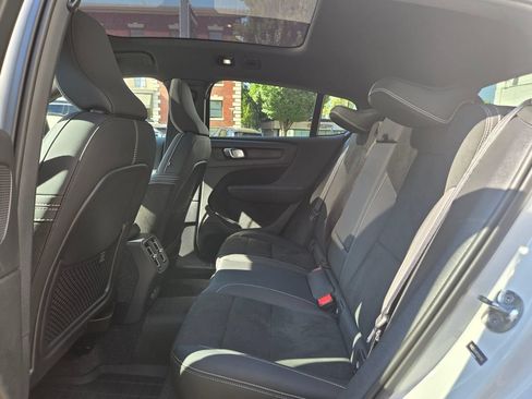 Certified 2023 Volvo C40 P8 Recharge Ultimate AWD/4WD image 16