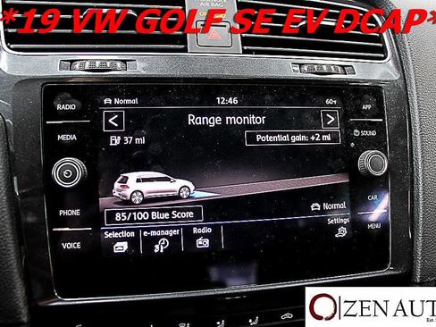 Used 2019 Volkswagen e-Golf SE w/ Driver Assistance Package image 18