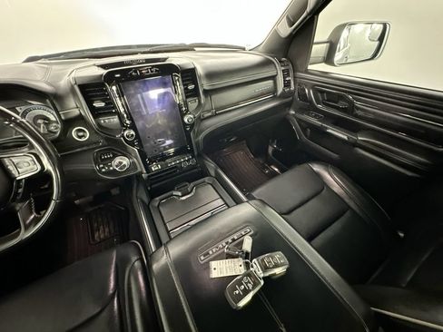 Used 2022 RAM 1500 Limited AWD/4WD image 11
