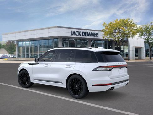 New 2026 Lincoln Aviator Reserve AWD/4WD image 4