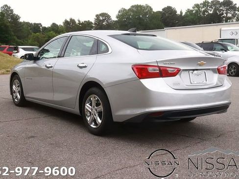 Used 2019 Chevrolet Malibu LS w/ LPO, Convenience Package 2 FWD image 5