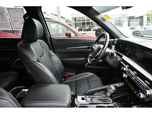 Used 2024 Kia Telluride EX X-Line AWD/4WD image 9
