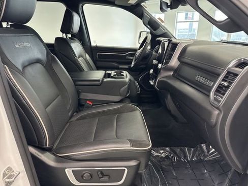 Used 2025 RAM 1500 Laramie image 28