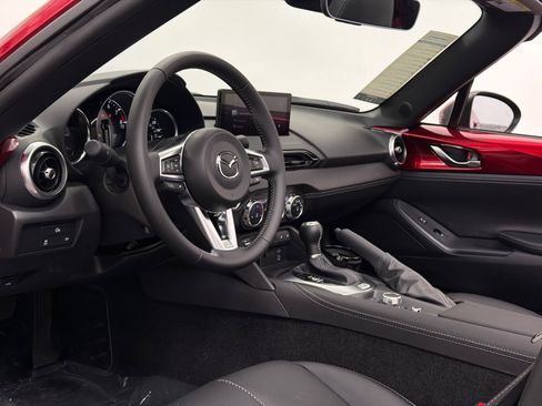 New 2026 MAZDA MX-5 Miata RF Grand Touring w/ Weather Package RWD image 16