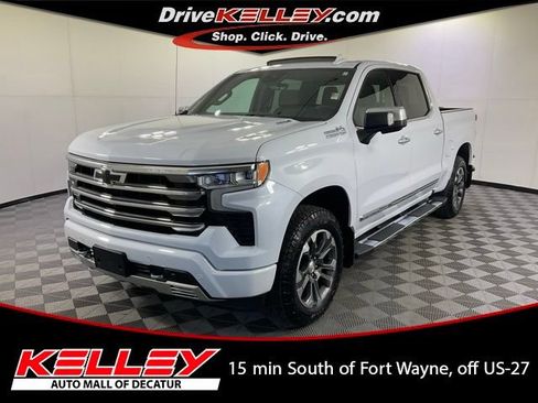 Used 2026 Chevrolet Silverado 1500 High Country w/ Technology Package AWD/4WD image 1