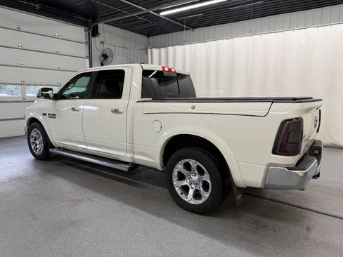 Used 2017 RAM 1500 Laramie AWD/4WD image 2