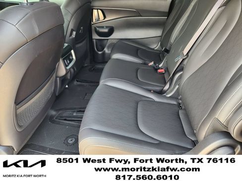 New 2026 Kia Carnival SX w/ SX Dark Edition Package FWD image 20