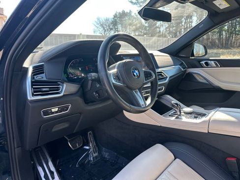 Certified 2023 BMW X6 xDrive40i w/ M Sport Package image 17