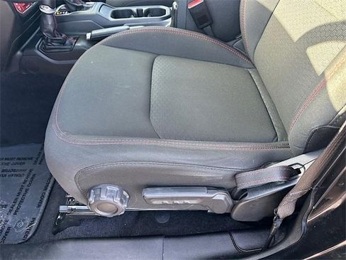 Used 2022 Jeep Wrangler Unlimited Rubicon image 15