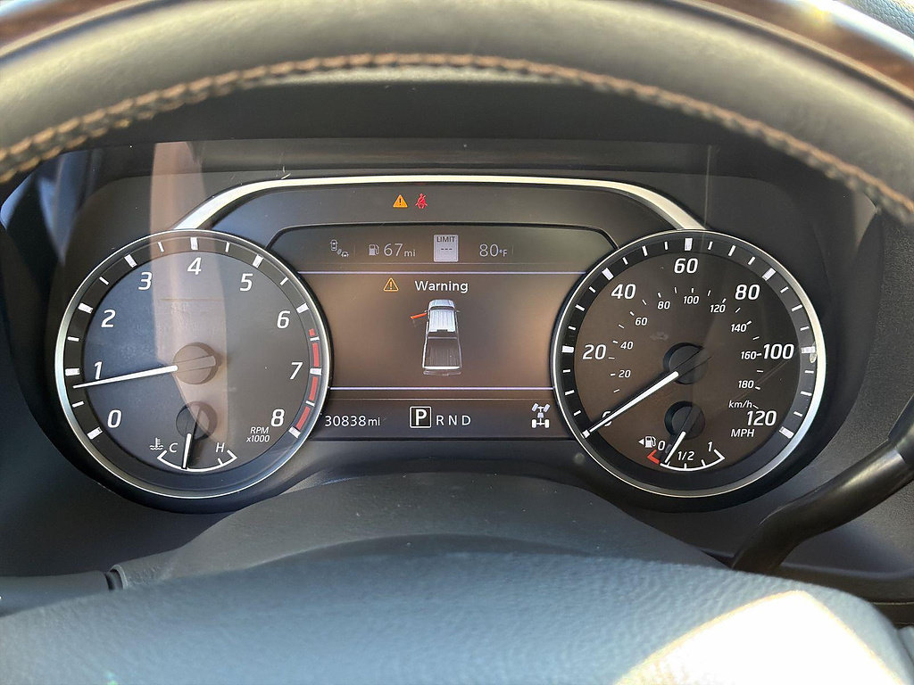 Used 2021 Nissan Titan Platinum Reserve w/ Moonroof Package AWD/4WD image 10