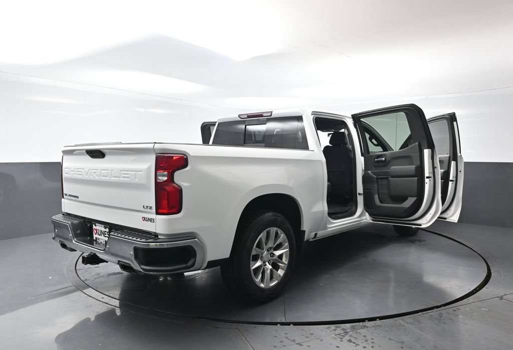 Used 2019 Chevrolet Silverado 1500 LTZ w/ LTZ Plus Package AWD/4WD image 57