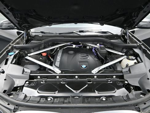 Used 2025 BMW X7 xDrive40i image 20