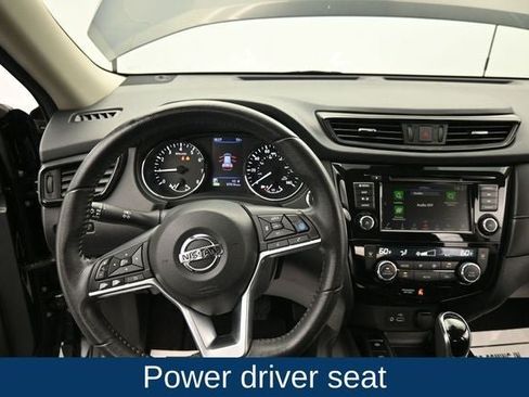 Used 2020 Nissan Rogue SV w/ Premium Package AWD/4WD image 18