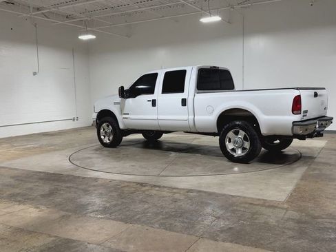 Used 2006 Ford F350 Lariat AWD/4WD image 7