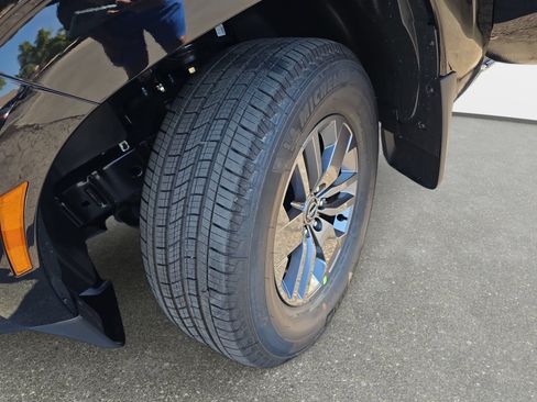 New 2027 Nissan Frontier SV RWD image 28