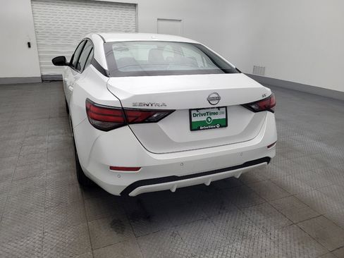 Used 2024 Nissan Sentra SV image 6