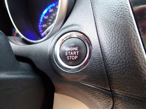 Used 2016 Subaru Outback 3.6R Limited AWD/4WD image 25