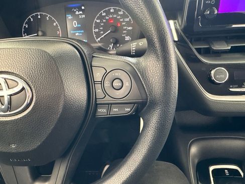 Used 2024 Toyota Corolla LE FWD image 19