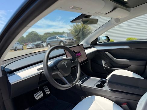 Used 2023 Tesla Model 3 Performance AWD/4WD image 11