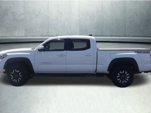 Used 2023 Toyota Tacoma TRD Off-Road AWD/4WD image 14