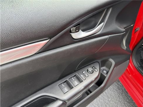 Used 2021 Honda Civic Sport image 16