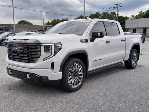 Used 2024 GMC Sierra 1500 Denali Ultimate AWD/4WD image 6