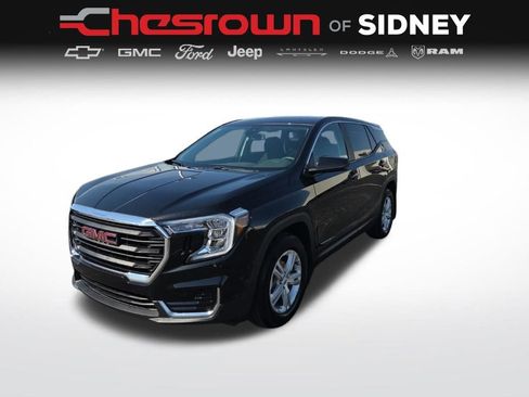 Used 2024 GMC Terrain SLE image 1