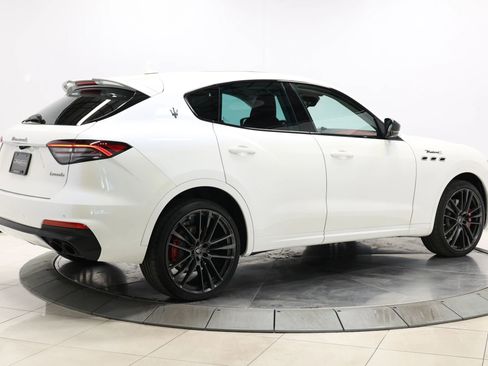 Used 2023 Maserati Levante Modena S image 4