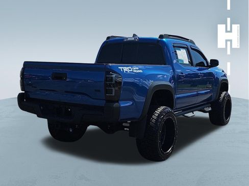 Used 2016 Toyota Tacoma TRD Off-Road w/ Towing Package RWD image 4