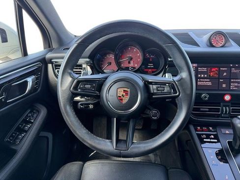 Used 2024 Porsche Macan S AWD/4WD image 13
