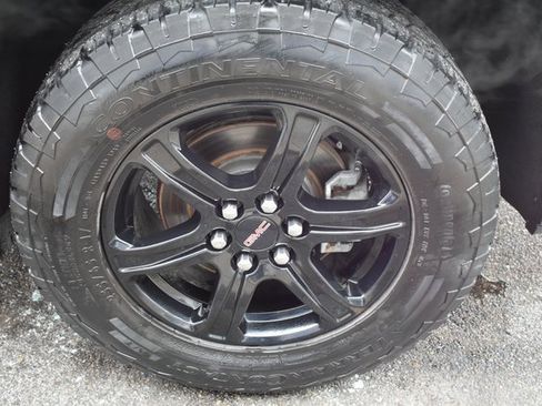 Used 2020 GMC Acadia AT4 image 50